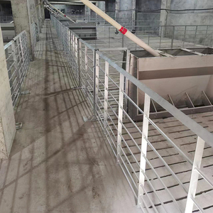 Enclos à porcs isolé GREAT FARM, adapté aux truies - Système modulaire galvanisé à chaud pour l'accouchement et la gestation - Product Image 2