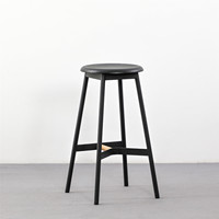 Prix d'usine en gros, mobilier de bar industriel moderne, chaise de bar ronde avec siège en cuir PU, tabouret de bar haut avec pieds en bois