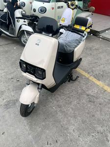 Moto 1200W, équipée d'une batterie au plomb-acide 72V20A, avec une vitesse de 40-60 km/h - Product Image 2