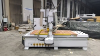 Routeur CNC bois 4*8 pieds, modèle le plus vendu, ATC 3 axes 220V 380V, pour sculpture sur bois et nesting, idéal pour meubles, armoires et portes