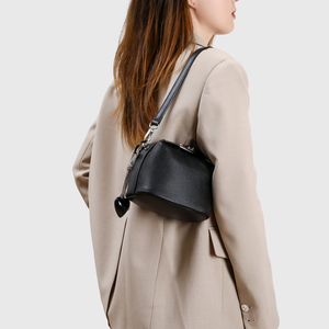 Women's PU Leather Zipper Closure Crossbody Bag Solid Color Polyester Korean Fashion Lightweight Water Resistant <b>Small</b> <b>Handbag</b> - Product Image 6