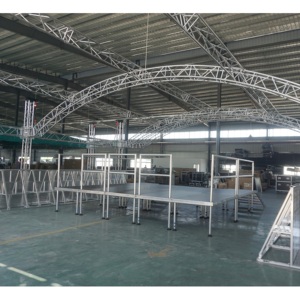 Scène modulaire amovible en aluminium avec assemblage facile, surface antidérapante, certifiée pour les événements DJ en intérieur/extérieur - Product Image 3