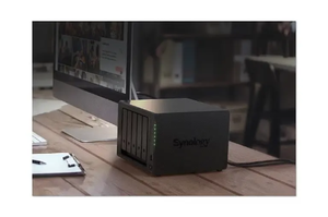 ดิสก์สเตชั่น DS1522+ ใหม่เอี่ยม ระบบ NAS ความเร็วสูงแบบไม่มีดิสก์ พร้อมหน่วยประมวลผล R1600 DS1522+ - Product Image 6