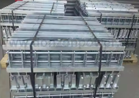 Bras croisé en acier galvanisé pour lignes électriques 11 kV 33 kV