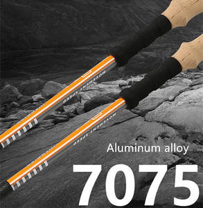 Bâtons <span class=keywords><strong>de</strong></span> trekking légers en <span class=keywords><strong>aluminium</strong></span> 7075 avec bâtons <span class=keywords><strong>de</strong></span> marche Flip Lock pour la <span class=keywords><strong>randonnée</strong></span> avec EVA <span class=keywords><strong>ou</strong></span> poignée en bois <span class=keywords><strong>de</strong></span> hêtre - Product Image 4