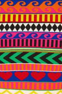 เสื้อยืดผ้าฝ้ายถักหลากสีสำหรับผู้หญิงลายเรขาคณิต - Product Image 3