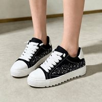 Chaussures de sport décontractées respirantes et légères à lacets pour hommes, idéales pour la marche et la course en automne