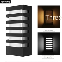 Lampe murale LED extérieure moderne avec diffuseur en verre trempé, base en aluminium étanche, puissance 18W, design simple, pour jardin et couloir