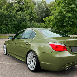 Alerón Lateral para BMW Serie 5 E60 E61 M Sport, Kit de Carrocería Trasero con Acabado Mate y Textura de Fibra de Carbono - Product Image 1