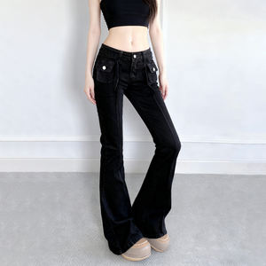 กางเกงยีนส์ทรงบานเอวกลางสีดำแบบมีซิปและกระเป๋า  สำหรับใส่ทำงานหรือลำลอง  เป็นมิตรกับสิ่งแวดล้อม  ใช้งานได้หลากหลาย  ดีไซน์เรียบง่าย - Product Image 6