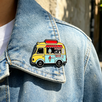 Pins en émail dur et doux de haute qualité, mignons, en métal, pour la vente en gros, badges pour camion de crème glacée, pins de revers personnalisés avec LOGO, motifs de dessins animés
