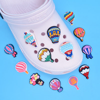 Breloques de chaussures exclusives en PVC Accessoires de bricolage Ornements Voir le monde Boucles de sabots Décorations de chaussures de montgolfière amovibles