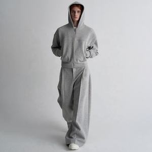 Venta al por mayor Heavyweight Thicker 500Gsm Sweatsuits Hombres Zip up Hoodie Composite Fabric Men Sweatsuit Set - Product Image 1