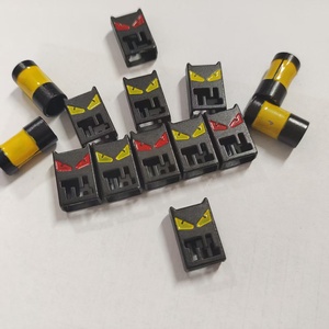 Tùy chỉnh vuông kim loại Giày ren với dây cuối nắp độc đáo lạ phụ kiện quần áo Tính năng điều chỉnh - Product Image 3