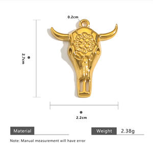 Western Bull Skull Boutique | 18K PVD liontin besi tahan karat berlapis emas | Jimat tengkorak sapi untuk pembuatan perhiasan DIY - Product Image 6