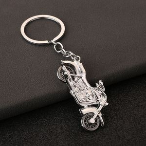 Porte-clés de moto réaliste en forme de roue, pendentif en métal pour motards et cadeaux promotionnels - Product Image 4