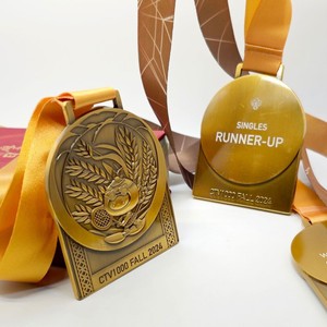 Médaille de tennis Fanrun CTV, or antique, 100g, médaille pour membre, pour événements sportifs - Product Image 2