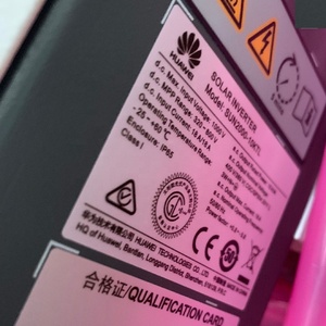 Inversor PV SUN2000-<span class=keywords><strong>10KTL</strong></span>-M1 MPPT de 4 entradas, dispositivo inteligente, con conector de apilamiento termi-blok de 4 pines - Product Image 2