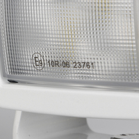 Lampe marine carrée LED 45W 5000LM avec boîtier en alliage d'aluminium et feux de quai latéraux pour bateaux de pêche et de loisirs