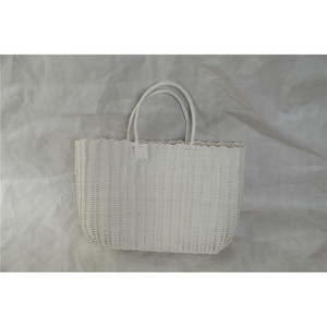 ตะกร้าสานมือจากเชือกพลาสติก ขนาดกลาง 30 ซม. สีแดง สำหรับใส่ของ - Product Image 4
