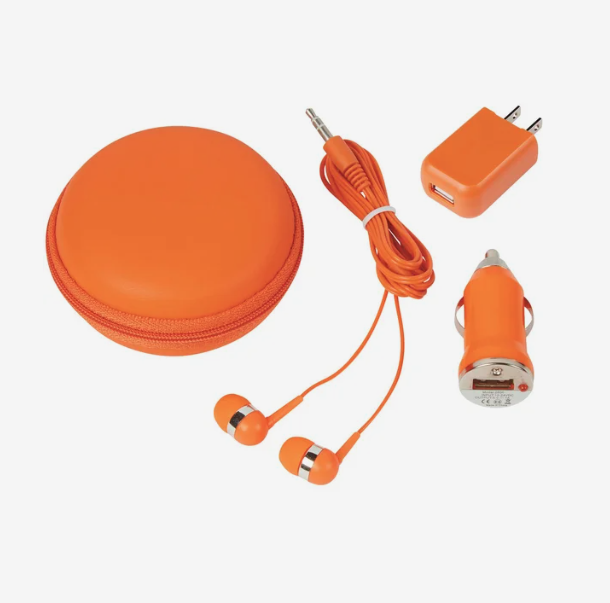 3 in 1 Earbuds Travel Kits With Charger Cable and Storage Case Custom Logo Promotional Gift Wholesale