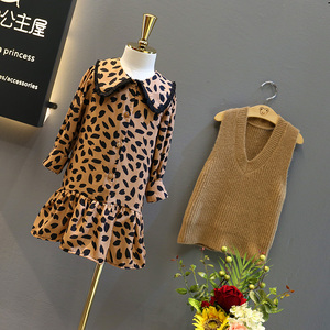 Nuevo Vestido de Boutique para Niñas con Estampado de Leopardo, Hermoso Vestido para Bebés, Otoño, Venta al Por Mayor, Modelo de Proveedor Chino - Product Image 2