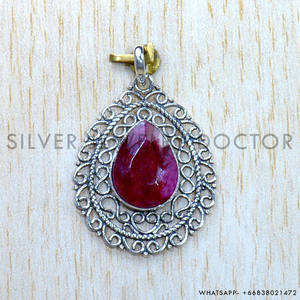 Joyería de peso ligero Ruby Gemstone 925 Colgante de plata esterlina - Product Image 2