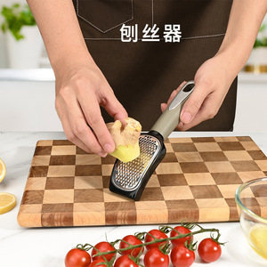 Juego de Utensilios de Cocina de Acero Inoxidable de 10 Piezas, Rallador, Cortador de Pizza, Abridor de Botellas, Espátula para Queso, Batidor de Huevos, Apto para Lavavajillas - Product Image 2