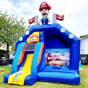 Castillo inflable pirata para niños, brincolín comercial con tobogán. - Product Image 1