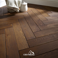 Parquet en chêne Chevron moderne, plancher en bois d'ingénierie naturel, parquet en chevrons pour projets intérieurs de villas et d'hôtels