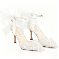 Chaussures de mariée blanches à nœud en dentelle, bout pointu, talons épais, bride à boucle pour mariage et fête