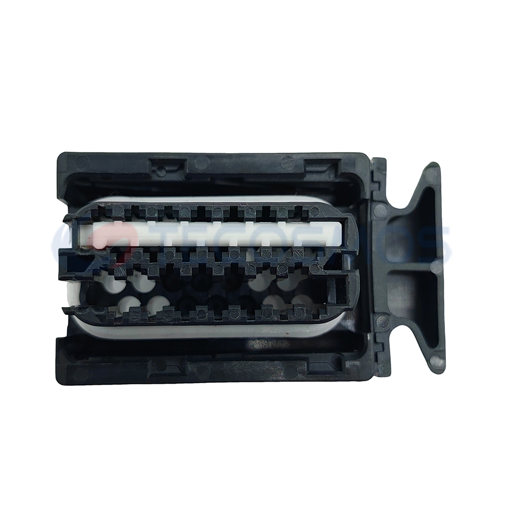 Waterproof Wire Connector Cable Harness Automotive Enclosure Connector for Volkswagen 28Pin Female CT28-0010M