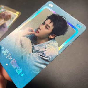 Carte Lomo personnalisée avec impression UV et effet laser holographique pour collection <span class=keywords><strong>de</strong></span> photocartes K-pop, avec fonction <span class=keywords><strong>de</strong></span> numérisation AR facile, pour les fans <span class=keywords><strong>de</strong></span> musique et d'<span class=keywords><strong>amour</strong></span> - Product Image 4