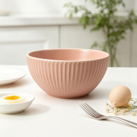 Bol à glace rose côtelé en céramique, résistant à la chaleur, compatible micro-ondes et lave-vaisselle, durable, moderne et minimaliste, pour la table.
