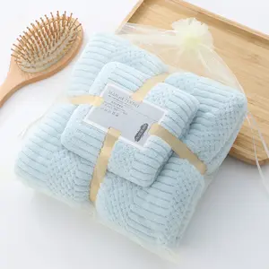 Jogo de toalhas de salão de beleza de spa pronto para enviar logotipo personalizado preço barato conjunto de toalhas brancas secas de microfibra conjunto de toalhas de luxo em caixa de presente