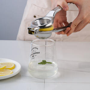 Wholesale Stainless Steel Manual Fruit &amp; Vegetable Juicer Kitchen <strong>Gadget</strong> for Lemon Orange Lime &amp; Citrus Citrus Clip - Product Image 2