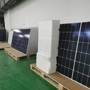 Panneaux solaires hybrides PVT demi-cellules Technologie hybride photovoltaïque et thermique - Product Image 6