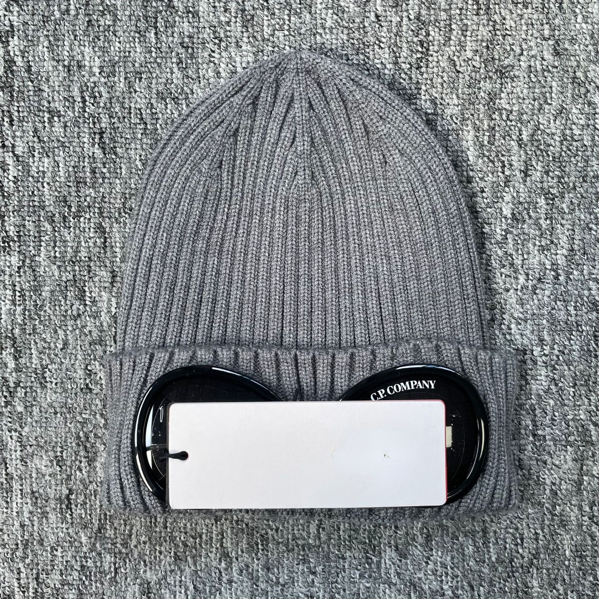 Gris