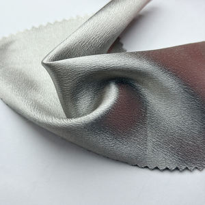 Nouveauté usine : Tissu satiné brillant 160 g/m² en polyester 100 %, tissu soyeux, vente en gros, pour vêtements - Product Image 6