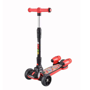 สกู๊ตเตอร์เด็กมีไฟ ปรับความสูงได้ สำหรับเด็กอายุ 3 ปีขึ้นไป สีแดงเปลวไฟ - Product Image 4