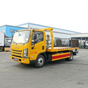 Camion de remorquage à plateau plat à 6 roues Smart Fleet JAC pour le remorquage de voitures, le déplacement de véhicules et les opérations de sauvetage - Product Image 1