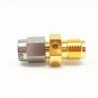 Adaptateur coaxial RF 50 Ohms : Connecteur femelle SMA vers fiche mâle Mini SMA pour une communication RF efficace