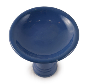 Bain d'oiseaux et mangeoire en céramique émaillée bleu cobalt brillant, design sur piédestal, pour extérieur, intérieur, maison, jardin, avec trou de drainage en terre cuite - Product Image 6