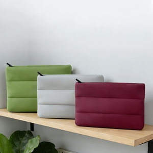 Sac de maquillage pliable imperméable en néoprène de haute qualité, grand format, réutilisable, avec fermeture à glissière, écologique, pour le rangement des cosmétiques et des gloss à lèvres - Product Image 2