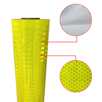 Autocollant réfléchissant en PET microprismatique alvéolé blanc de 1,22 m pour signalisation routière et sécurité routière