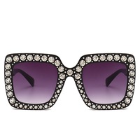 Lunettes de soleil carrées de grande taille avec de gros diamants, lunettes de soleil colorées pour femmes, lunettes de soleil de luxe rétro, tendance cristal, strass