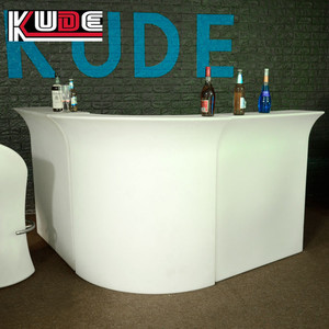 Hete Aanbiedingen Moderne Glimmende LED Bar Tafel Cocktailtafel Groothandel Buiten- en Binnenmeubilair voor Feest Evenementen - Product Image 5