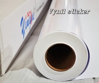 Vinyle extensible robuste Yinghe, taille personnalisée pour imprimante éco-solvant, pour publicités et affichages extérieurs en entrepôt à l'étranger