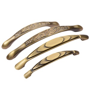 Manijas de gabinete retro europeas de Disney, diseño de flor hueca de aleación de zinc para puertas y cajones de muebles - Product Image 4
