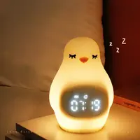 Lampu Jalan Malam Ledakan Lintas Batas Grosir LED Lampu Tidur Asrama Silikon Penguin Jam untuk Natal